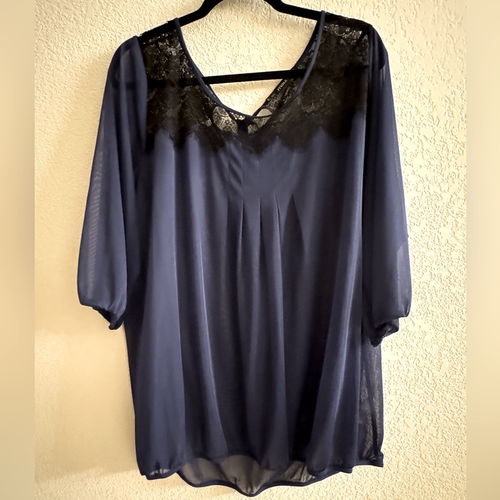 Maurice’s peasant top size 3x - used in great condition